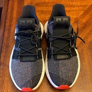 Reposh Adidas Men’s sneakers